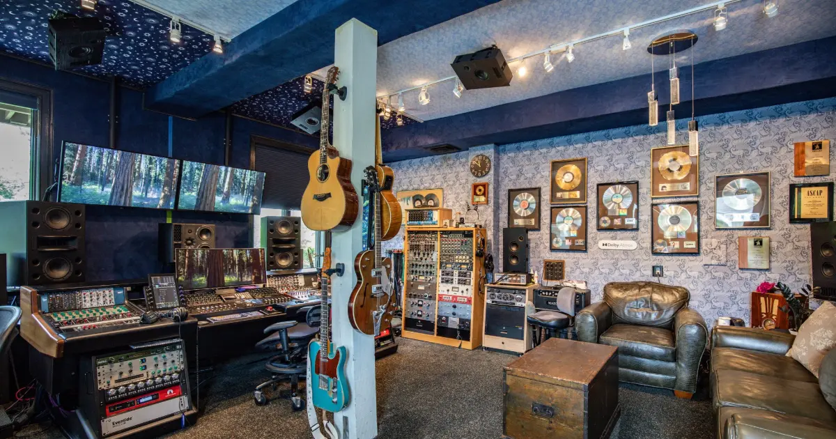 LEA Amps for Immersive Recording Studio
